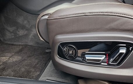 Audi A8, 2019 год, 6 050 000 рублей, 17 фотография