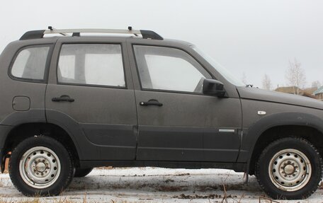 Chevrolet Niva I рестайлинг, 2012 год, 380 000 рублей, 4 фотография