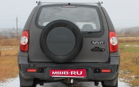 Chevrolet Niva I рестайлинг, 2012 год, 380 000 рублей, 6 фотография