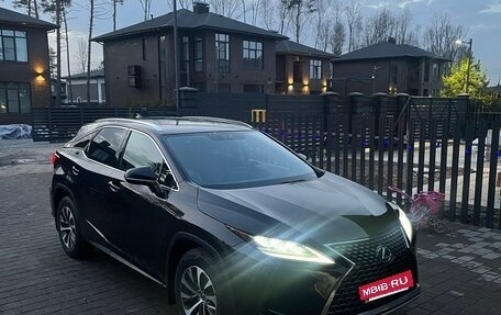 Lexus RX IV рестайлинг, 2020 год, 4 500 000 рублей, 7 фотография
