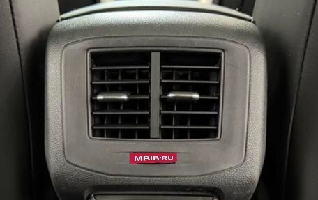 Volkswagen T-Roc I, 2023 год, 2 200 000 рублей, 18 фотография