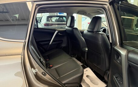 Toyota RAV4, 2015 год, 2 949 000 рублей, 17 фотография