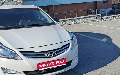 Hyundai Solaris II рестайлинг, 2014 год, 960 000 рублей, 2 фотография
