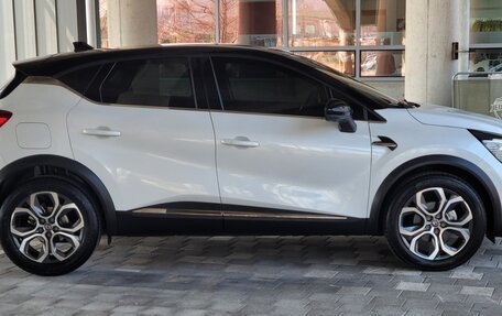 Renault Kaptur I рестайлинг, 2022 год, 1 590 010 рублей, 8 фотография