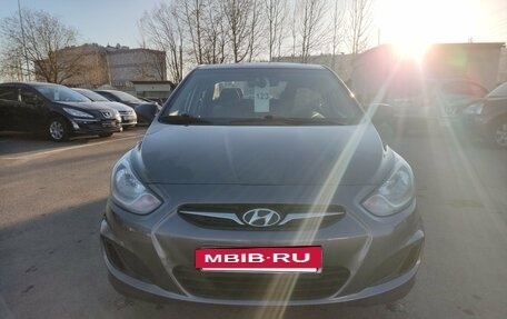 Hyundai Solaris II рестайлинг, 2013 год, 699 000 рублей, 2 фотография
