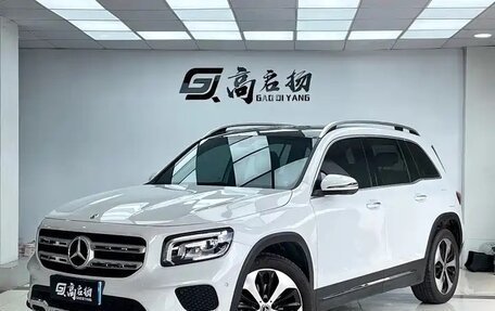 Mercedes-Benz GLB, 2022 год, 2 350 000 рублей, 1 фотография