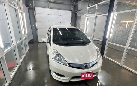 Honda Fit Shuttle I рестайлинг, 2012 год, 950 000 рублей, 1 фотография