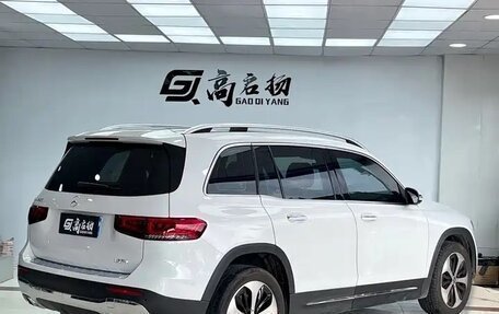 Mercedes-Benz GLB, 2022 год, 2 350 000 рублей, 25 фотография