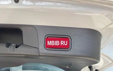 Mercedes-Benz GLB, 2022 год, 2 350 000 рублей, 24 фотография