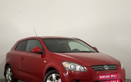 KIA cee'd I рестайлинг, 2008 год, 699 000 рублей, 1 фотография