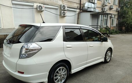 Honda Fit Shuttle I рестайлинг, 2012 год, 950 000 рублей, 3 фотография