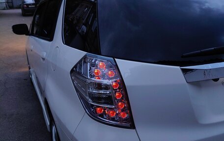 Honda Fit Shuttle I рестайлинг, 2012 год, 950 000 рублей, 7 фотография