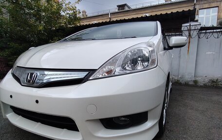 Honda Fit Shuttle I рестайлинг, 2012 год, 950 000 рублей, 15 фотография