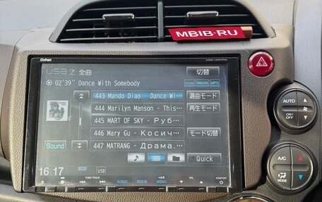 Honda Fit Shuttle I рестайлинг, 2012 год, 950 000 рублей, 21 фотография