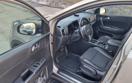 KIA Sportage IV рестайлинг, 2017 год, 1 900 000 рублей, 6 фотография