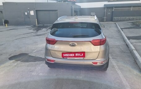 KIA Sportage IV рестайлинг, 2017 год, 1 900 000 рублей, 5 фотография