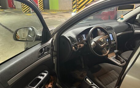Skoda Octavia, 2010 год, 1 250 000 рублей, 7 фотография