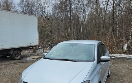 Volkswagen Polo VI (EU Market), 2015 год, 760 000 рублей, 2 фотография