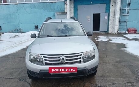 Renault Duster I рестайлинг, 2012 год, 850 000 рублей, 2 фотография