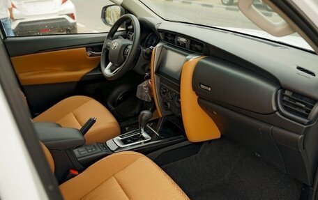 Toyota Fortuner II, 2025 год, 5 064 900 рублей, 10 фотография