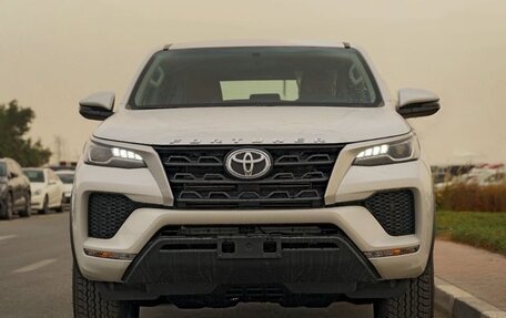 Toyota Fortuner II, 2025 год, 5 064 900 рублей, 2 фотография