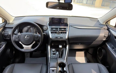 Lexus NX I, 2020 год, 3 300 000 рублей, 10 фотография