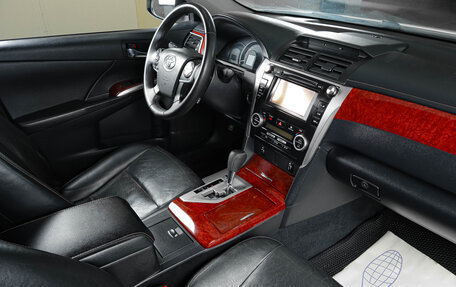 Toyota Camry, 2013 год, 1 519 000 рублей, 11 фотография