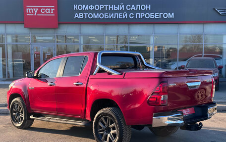 Toyota Hilux VIII, 2015 год, 2 940 000 рублей, 6 фотография