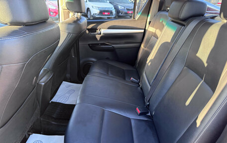 Toyota Hilux VIII, 2015 год, 2 940 000 рублей, 13 фотография