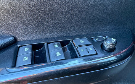 Toyota Hilux VIII, 2015 год, 2 940 000 рублей, 12 фотография