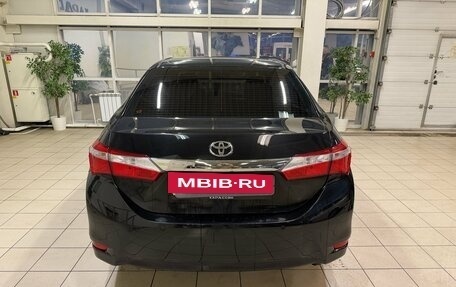 Toyota Corolla, 2014 год, 1 350 000 рублей, 4 фотография