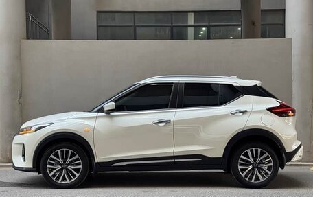 Nissan Kicks I, 2023 год, 1 525 000 рублей, 6 фотография
