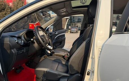 KIA Stonic, 2022 год, 1 330 000 рублей, 8 фотография