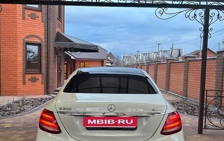 Mercedes-Benz E-Класс, 2019 год, 3 500 000 рублей, 11 фотография