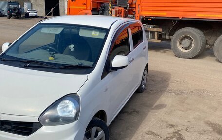 Daihatsu Mira e:S I рестайлинг, 2016 год, 449 000 рублей, 3 фотография