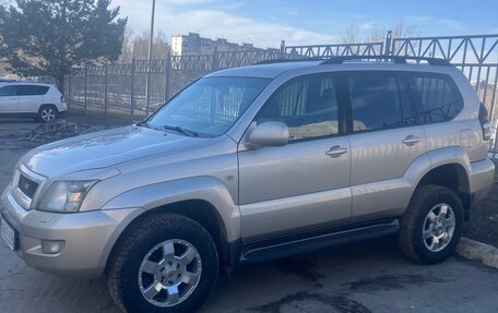 Toyota Land Cruiser Prado 120 рестайлинг, 2008 год, 1 650 000 рублей, 2 фотография