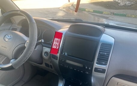 Toyota Land Cruiser Prado 120 рестайлинг, 2008 год, 1 650 000 рублей, 6 фотография