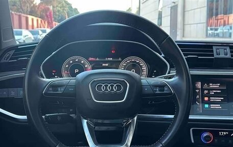 Audi Q3, 2022 год, 3 200 009 рублей, 10 фотография