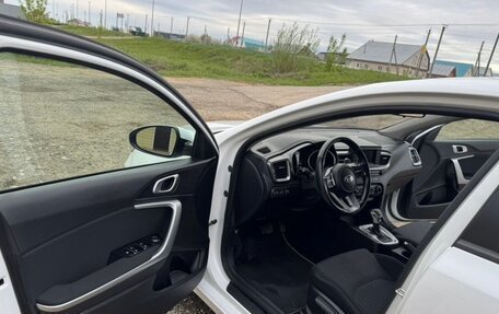 KIA cee'd III, 2018 год, 1 100 000 рублей, 2 фотография