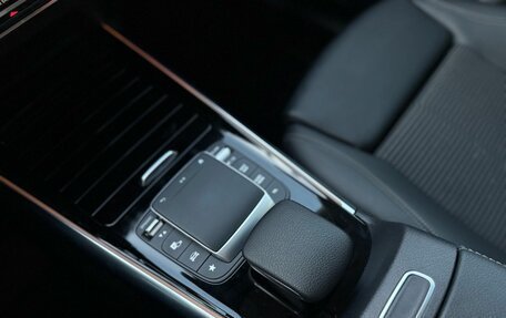 Mercedes-Benz GLA, 2021 год, 3 249 000 рублей, 11 фотография