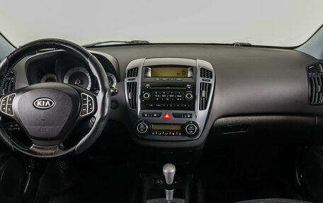 KIA cee'd I рестайлинг, 2008 год, 699 000 рублей, 14 фотография