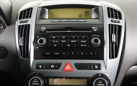 KIA cee'd I рестайлинг, 2008 год, 699 000 рублей, 19 фотография