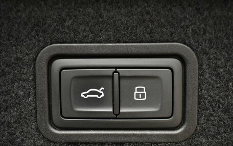 Audi A8, 2021 год, 5 850 000 рублей, 22 фотография