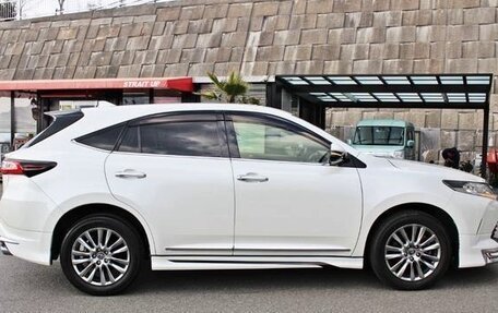 Toyota Harrier, 2020 год, 2 390 000 рублей, 8 фотография