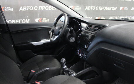 KIA Rio III рестайлинг, 2013 год, 698 000 рублей, 7 фотография