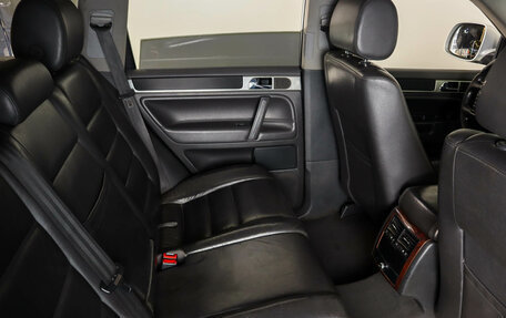 Volkswagen Touareg III, 2008 год, 1 049 000 рублей, 12 фотография