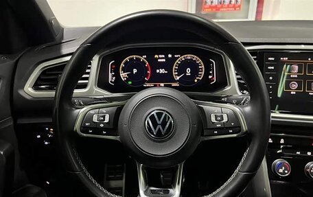 Volkswagen T-Roc I, 2022 год, 1 700 000 рублей, 8 фотография