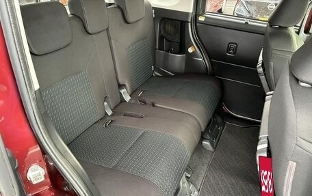 Toyota Roomy I, 2022 год, 950 000 рублей, 28 фотография