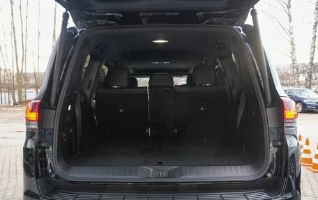 Toyota Land Cruiser, 2023 год, 12 180 000 рублей, 29 фотография