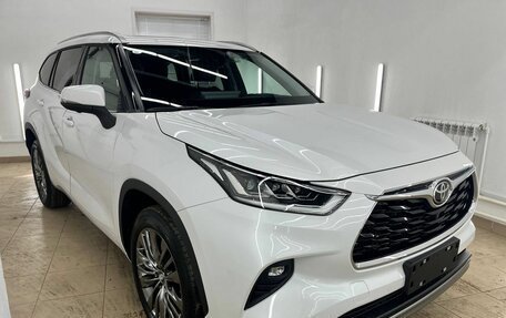 Toyota Highlander, 2026 год, 5 640 000 рублей, 3 фотография